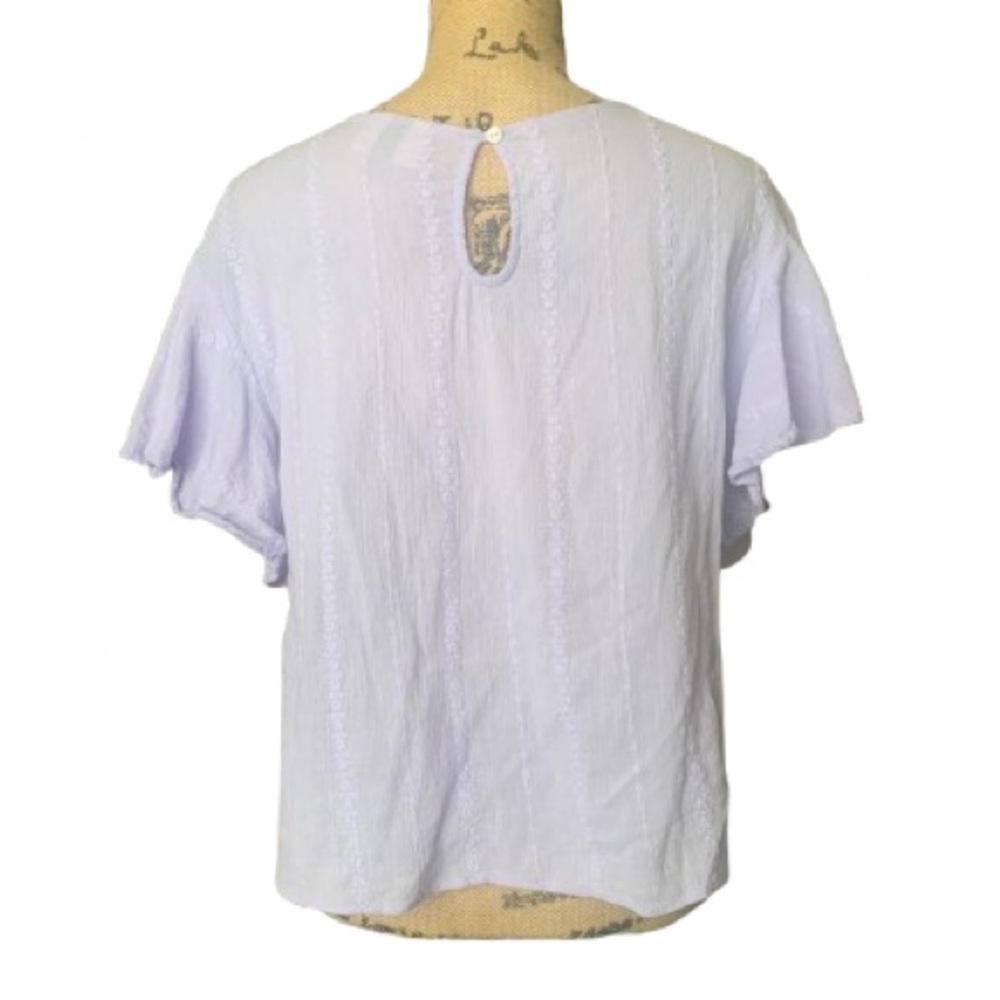 💛 Universal Thread Flutter Sleeve Top - Picture 4 of 9